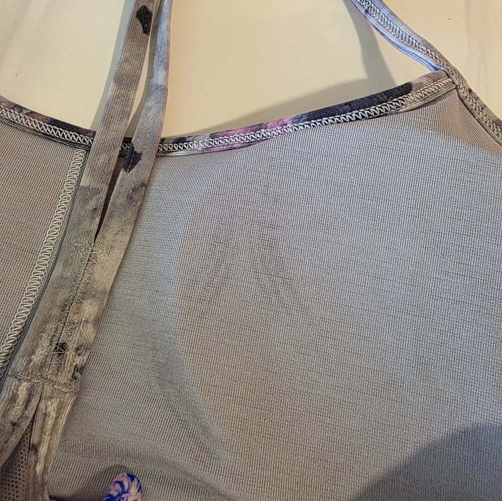 Lululemon Athletica 10 Power Y Sports Bra Gray & Pink Floral Sporty Yoga - Picture 10 of 13